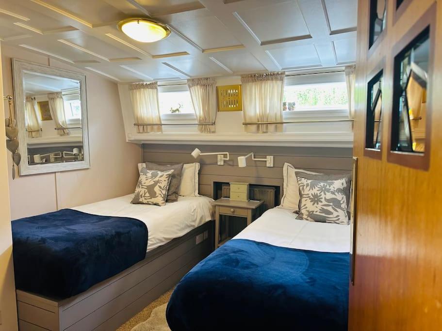 יורק Unique Houseboat Experience I Central City Break מראה חיצוני תמונה